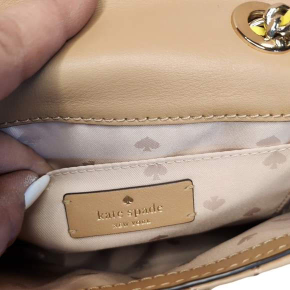 Kate Spade Emelyn Briar Lane Mini Quilted Crossbody in White/Beige - Picture 10 of 10